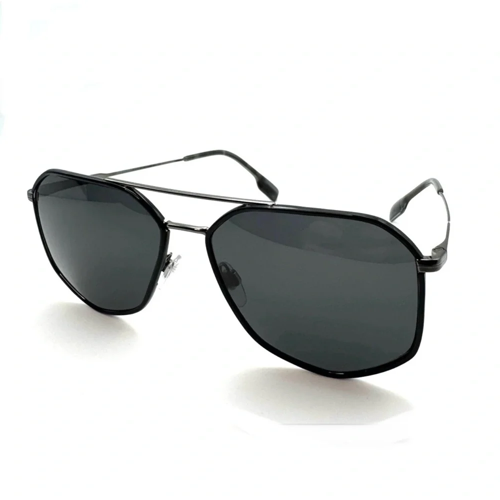 Burberry Sunglasses NEW BE3139